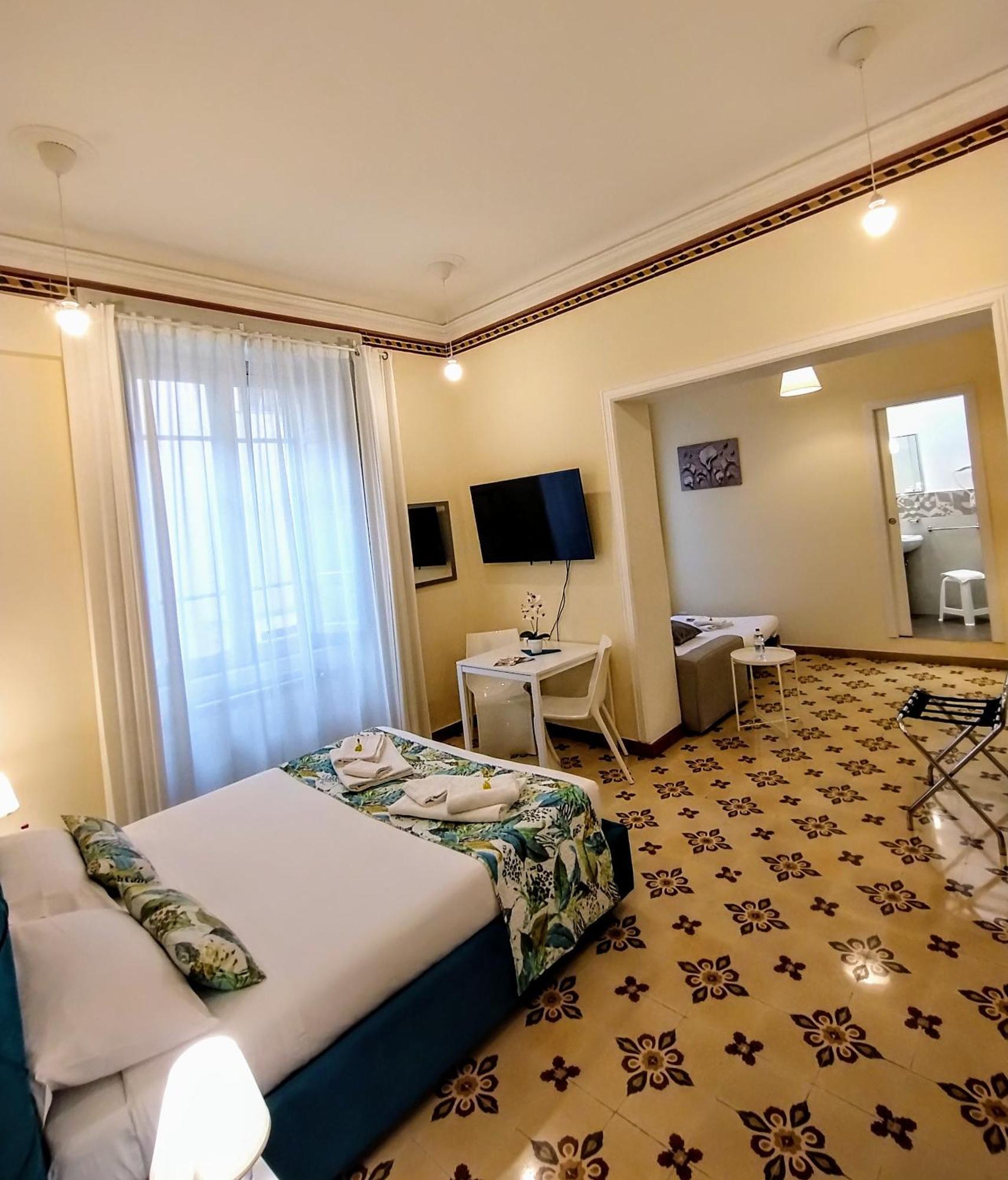 Suleima B&B Messina Centro Εξωτερικό φωτογραφία
